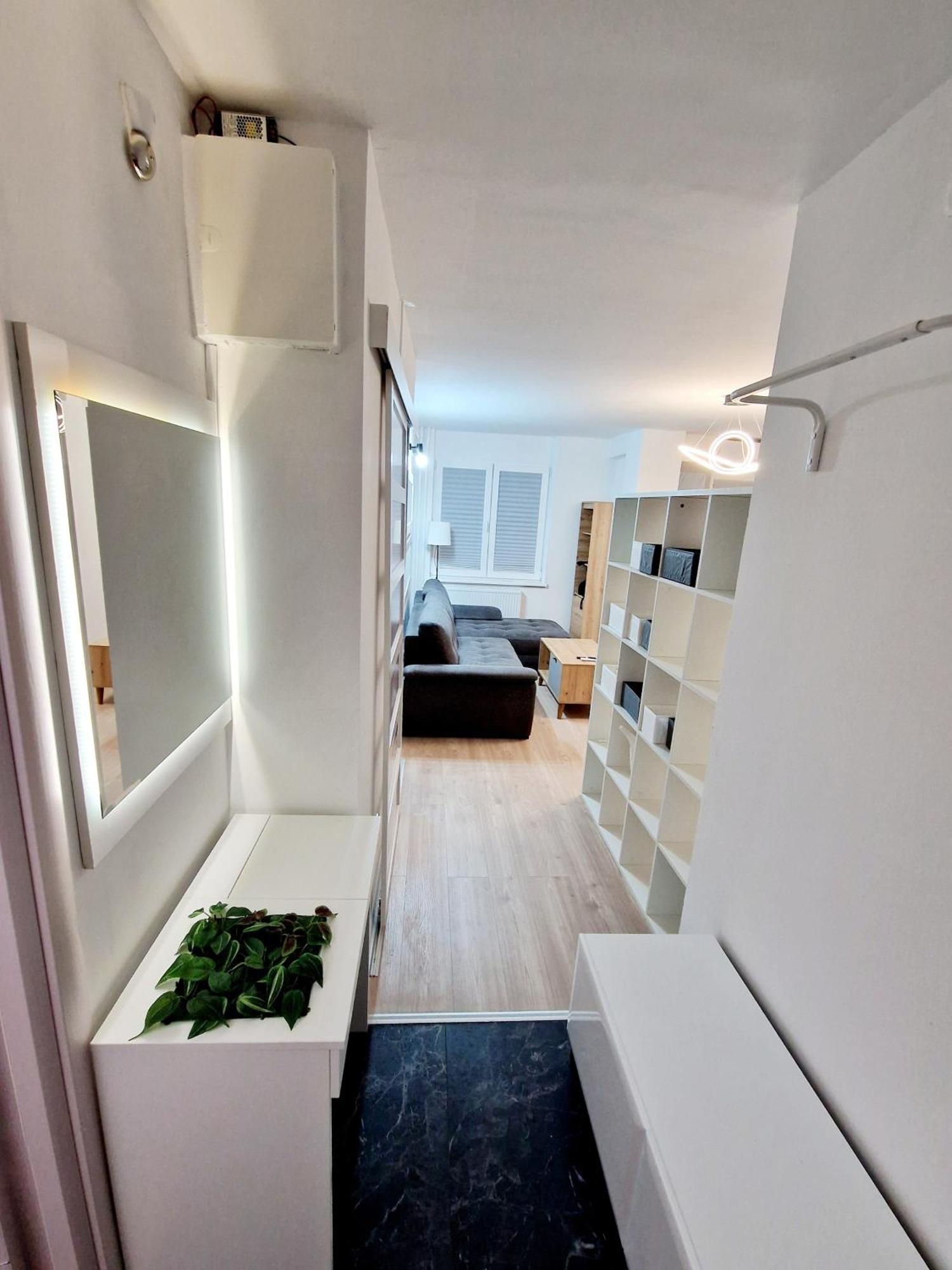 Cosy Novi Sad Loft, Self Check-In Apartamento Exterior foto