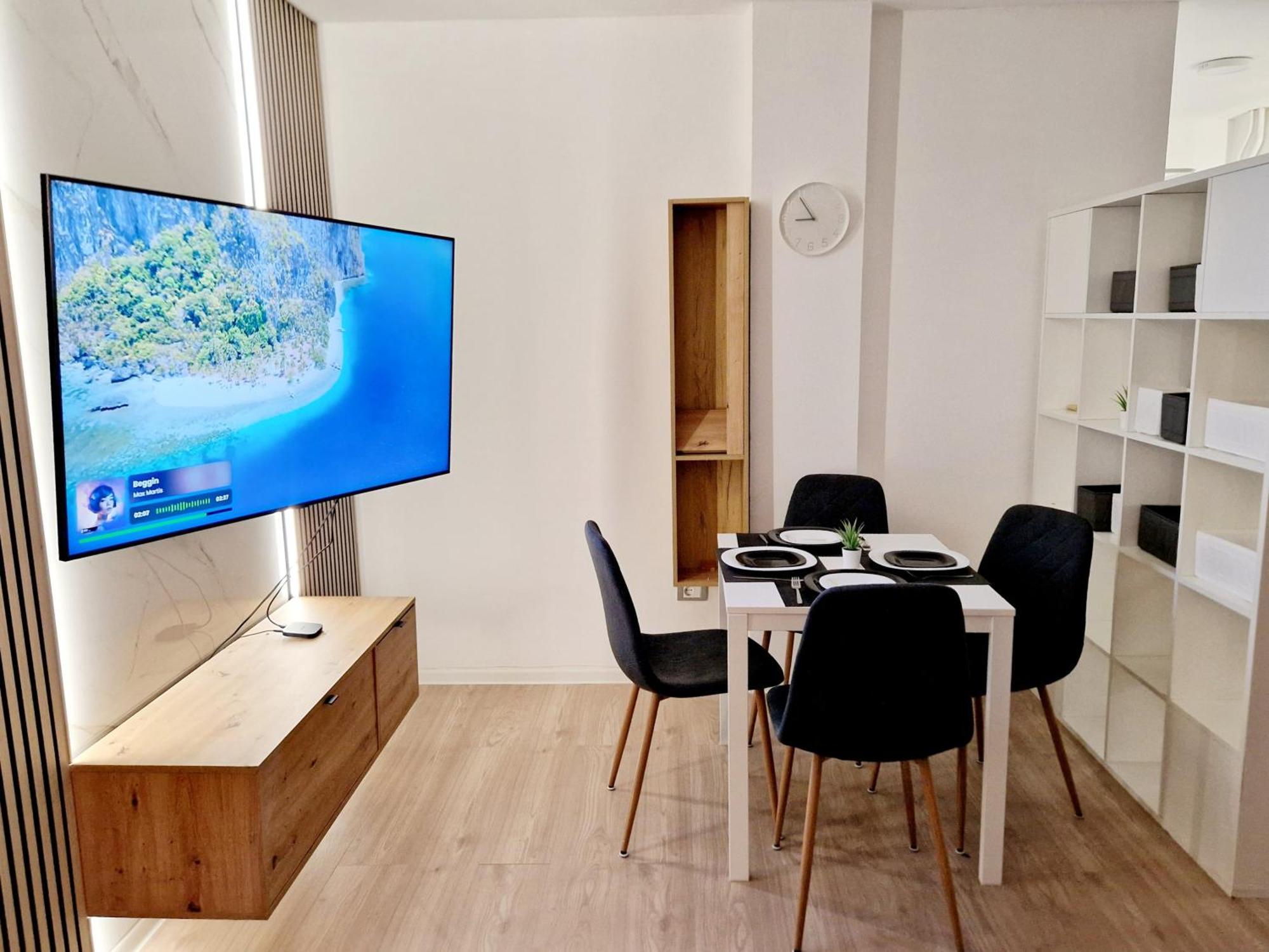 Cosy Novi Sad Loft, Self Check-In Apartamento Exterior foto